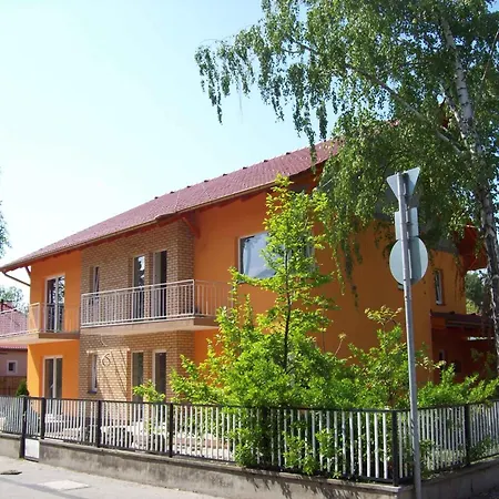 In Siofok/balaton 35466